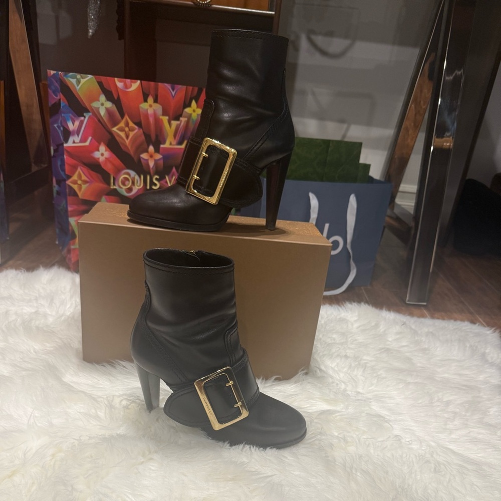 Burberry Black Heeled Boots with Gold Buckle cames with box and dust bag ..